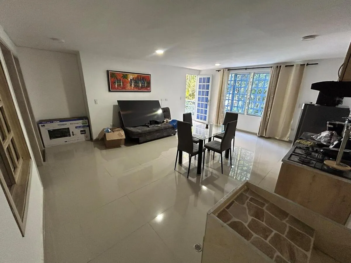 Apartasuite Edificio Arrecife 卡利