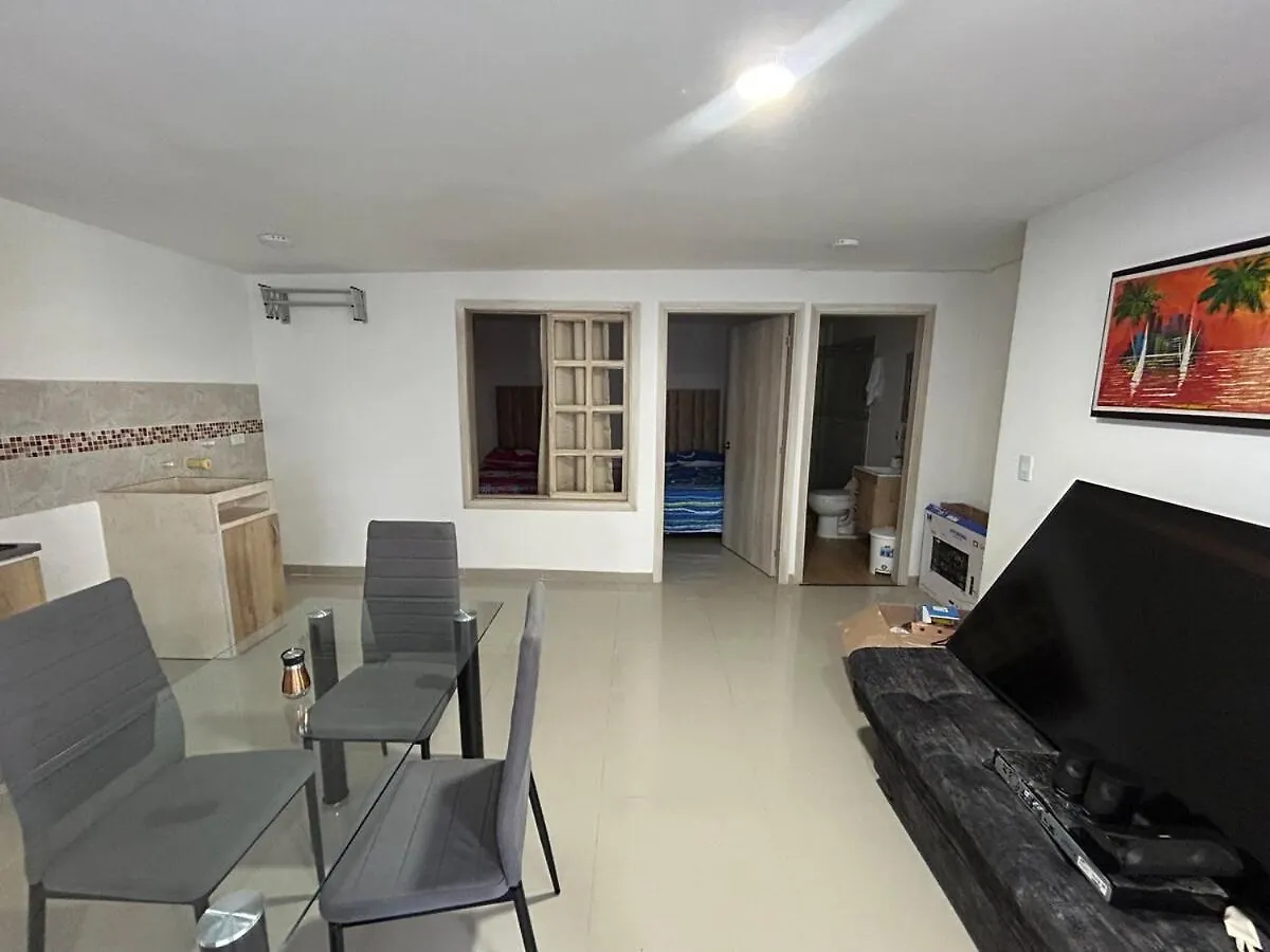 Apartasuite Edificio Arrecife 卡利